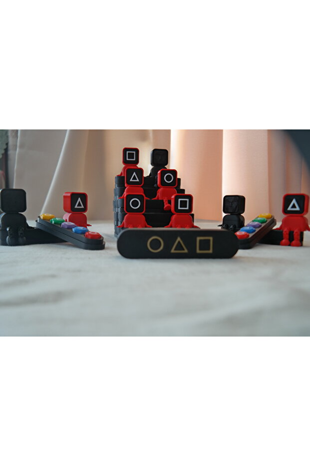 Squid Game Sevimli 4'lü Karakter Figür Seti - 4