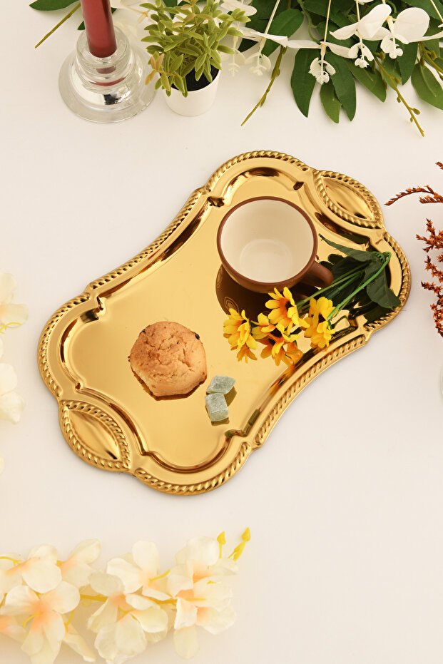 Liven Stainless Rectangular Auger Pattern Presentation Tray Gold 1 Piece