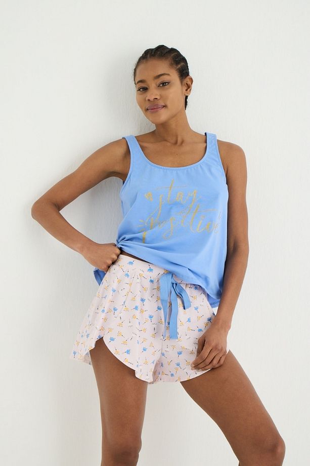 Baskılı Asimetrik Kesimli Şort Pijama Takımı - 4