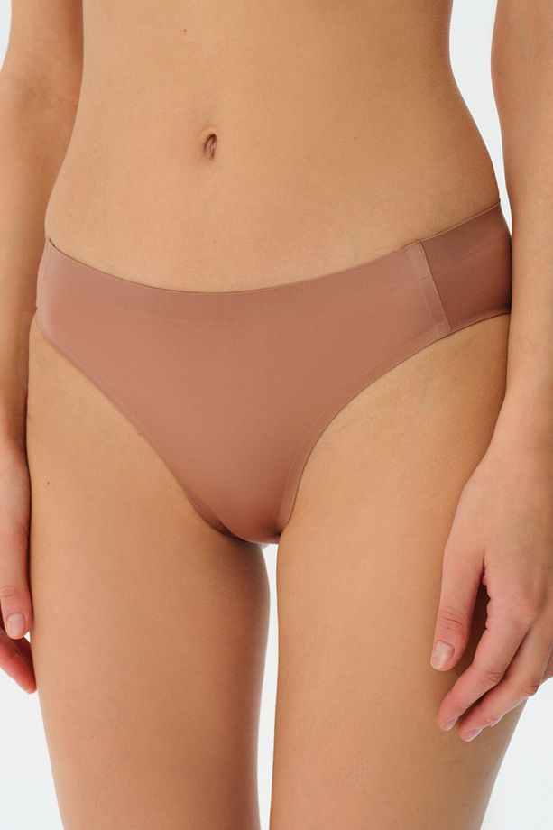 Lazer Kesim Dikişsiz String Külot - 1