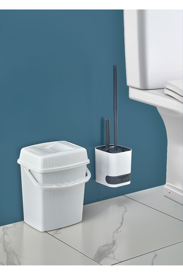 2-Piece Bathroom Set Hanging Toilet Brush with Waste Water Tank Toilet Dustbin 5 Liters