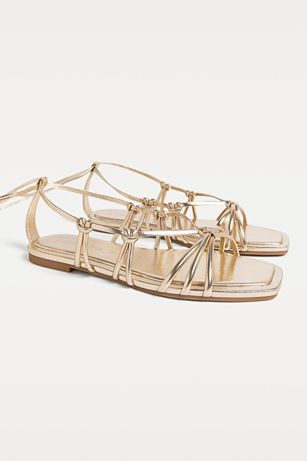 Strappt flat sandals - 2