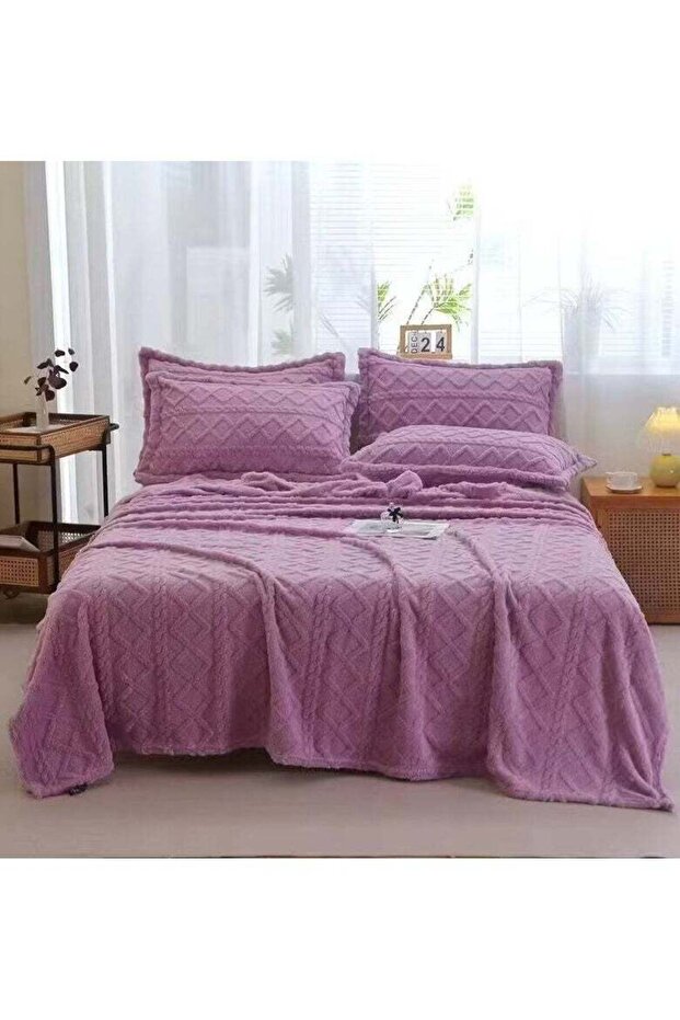 SOFT & FLUFFY 3PCS BLANKET SET KINGSIZE, 1 BLANKET & 2 PC PILLOW COVER - LAVENDER