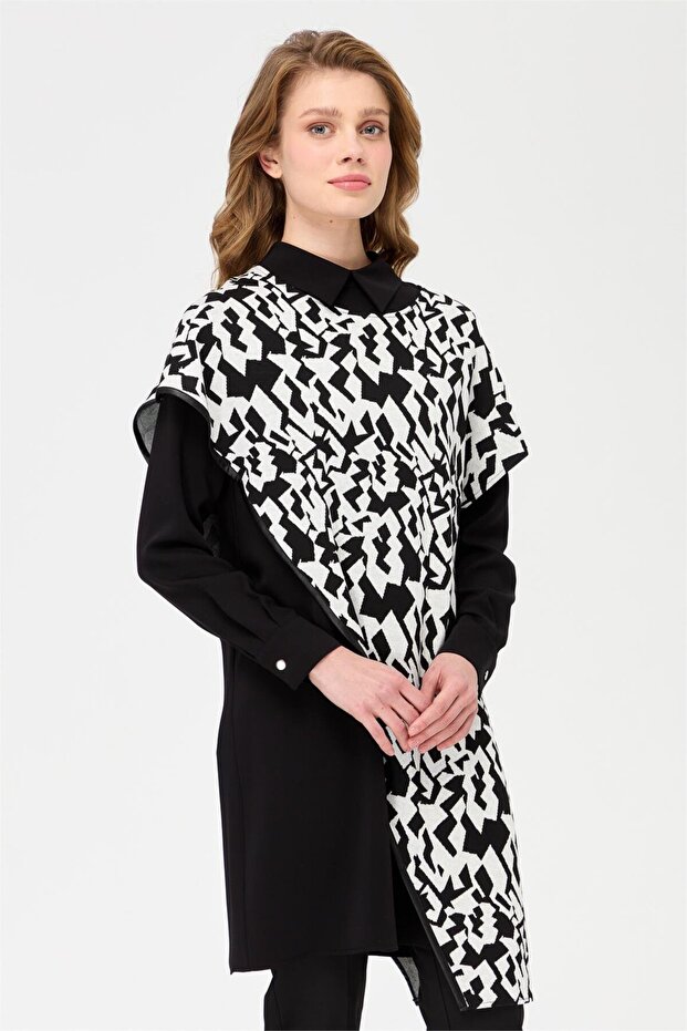 Geometrik Desen Süeterli Tunik Siyah - 1