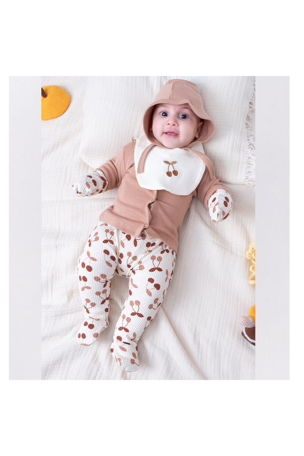 100% Organic Cotton Embroidered Collar Detailed 5 piece Cherry Pattern Hospital Exit Set