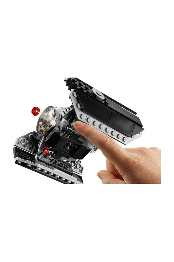 Star Wars 75251 Darth Vader's Castle - 5