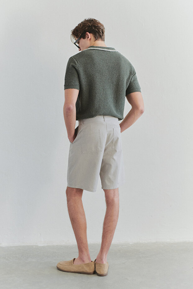 Erkek Taş Oversize Fit Gabardin Kemer Detaylı Şort & Bermuda TMNSS25SR00025 - 2