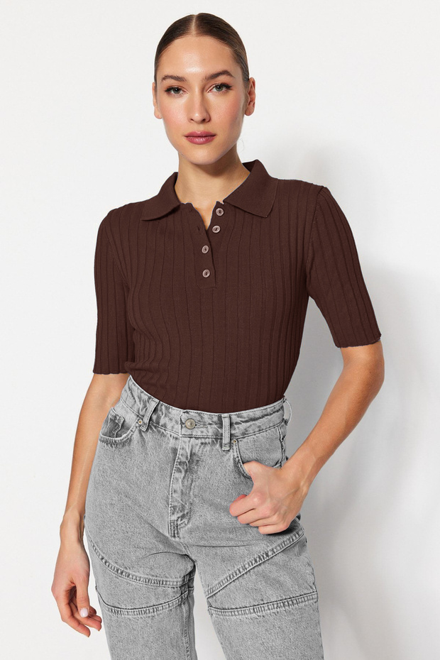 Kahverengi Basic Polo Yaka T-Shirt Görünümlü Triko İnce Bluz TWOSS20BZ0112 - 4