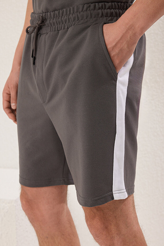 Antrasit Üst Oversize Alt Regular Panel Detaylı Eşofman Takımı TMNSS25EM00008 - 3
