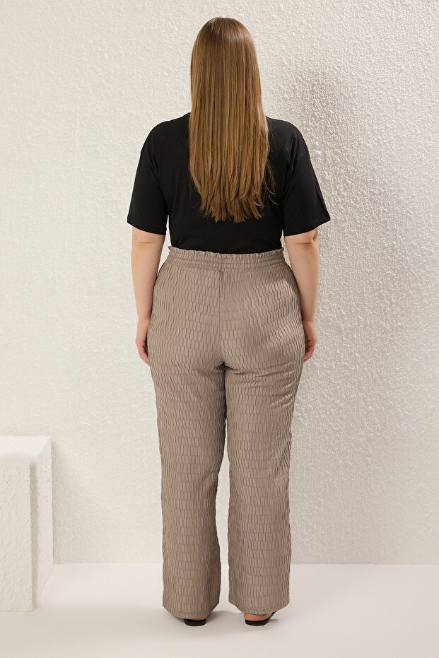 Gri Wide Leg Yüksek Bel Dokulu Büyük Beden Pantolon TBBSS25AR00044 - 4