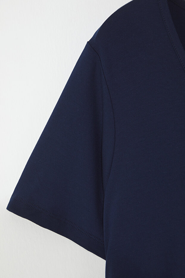 Lacivert Regular Fit Havuz Yaka Büyük Beden T-shirt TBBSS25BF00063 - 11