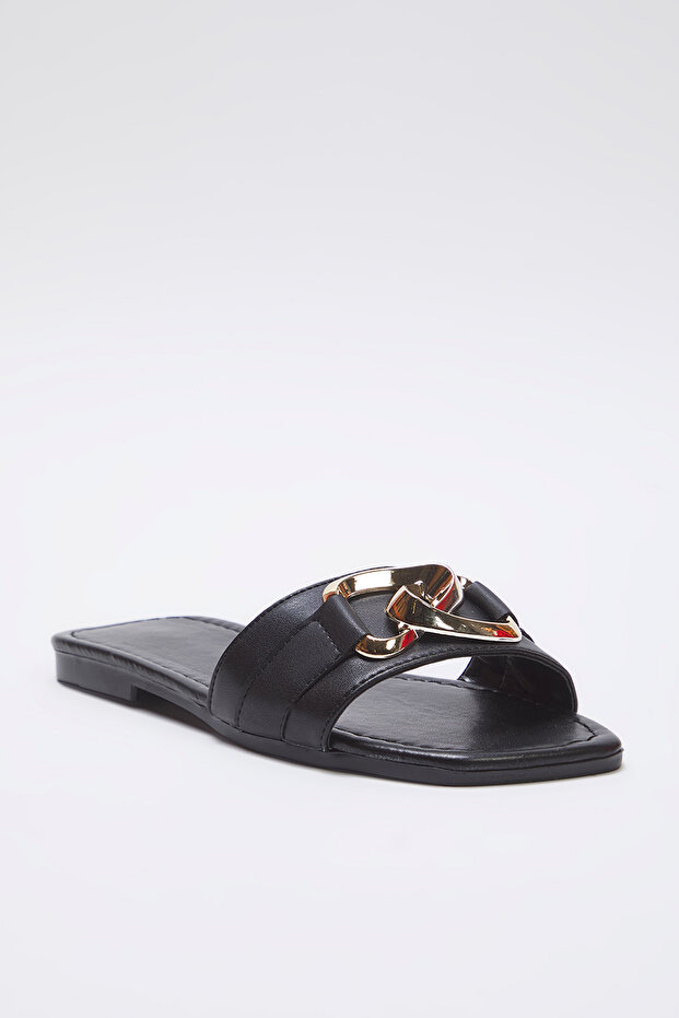 Czarne łańcuszkowe akcesorium, szczegółowe płaskie damskie kapcie TAKSS25TE00023 - 2