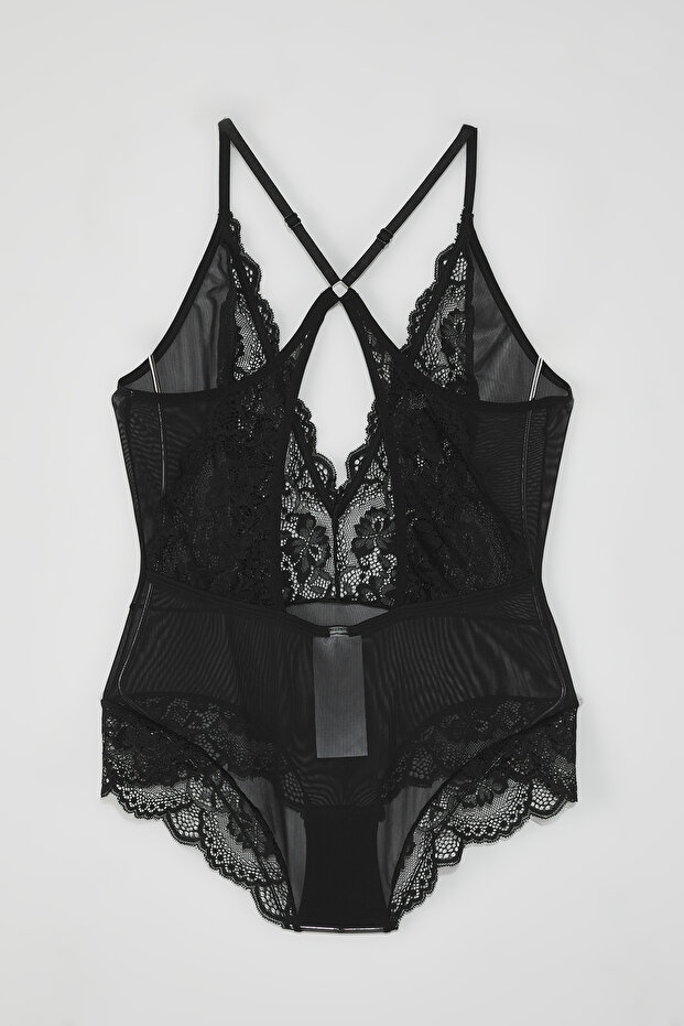 Siyah Tül Dantel Detaylı Kapsız Örme Body THMSS25BD00008 - 7