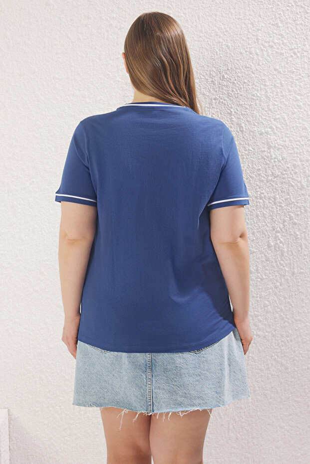 Indigo Bisiklet Yaka Biye Detaylı Basic Büyük Beden T-shirt TBBSS25BF00050 - 4