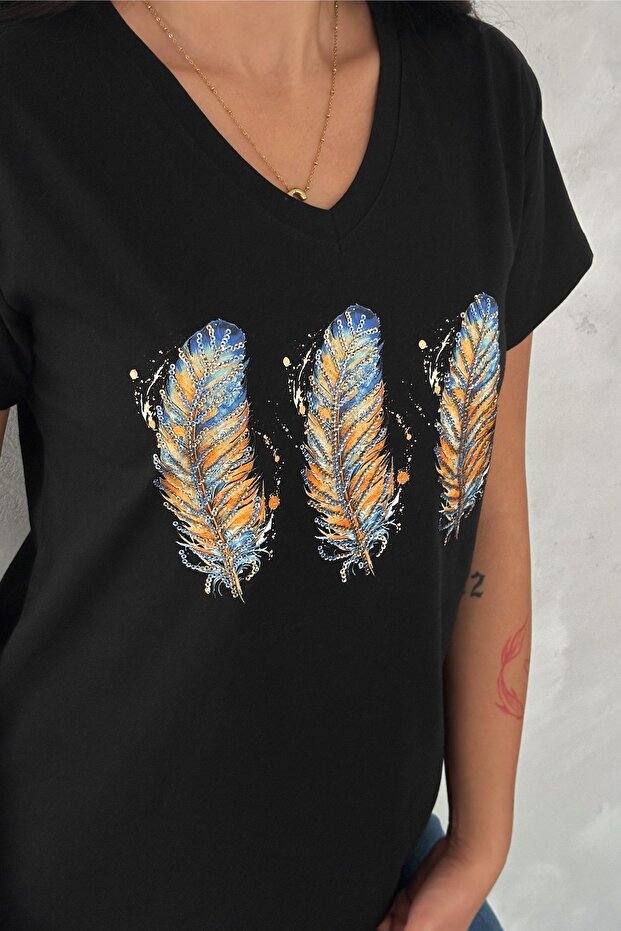 Women's Black V-Neck 3 Feather Sequin Sequin Embroidered 100% Cotton T-Shirt