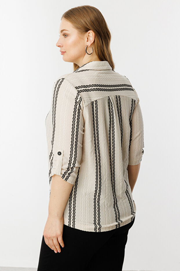 Self Textured Patterned Blouse - 5