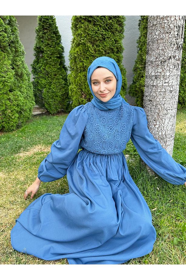 Önü Dantel Detaylı Elbise - 2