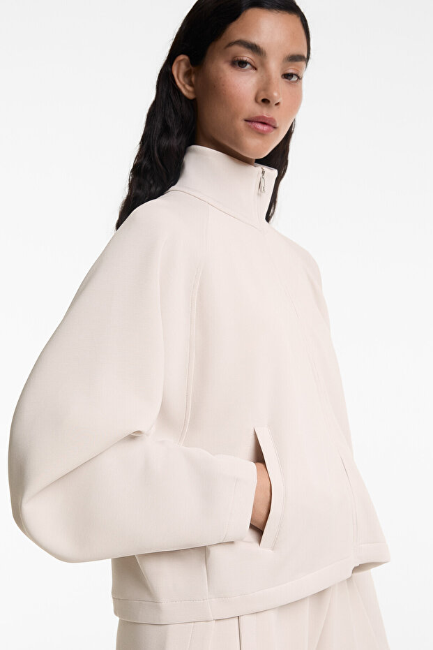 Pleated back Soft Touch jacket with modal - 4