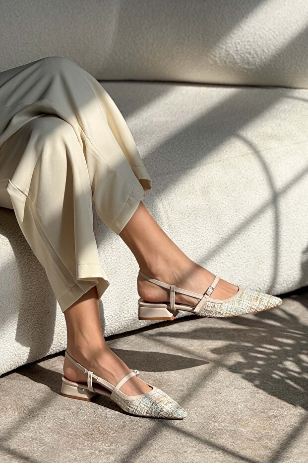 X-Harmony Kolorowe Kilim Pasek Szczegół Spiczasty Nosek Krótki Obcas Damskie Baleriny - 4