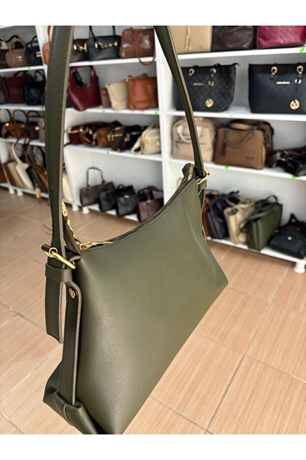 Düz Omuz Çanta - 2