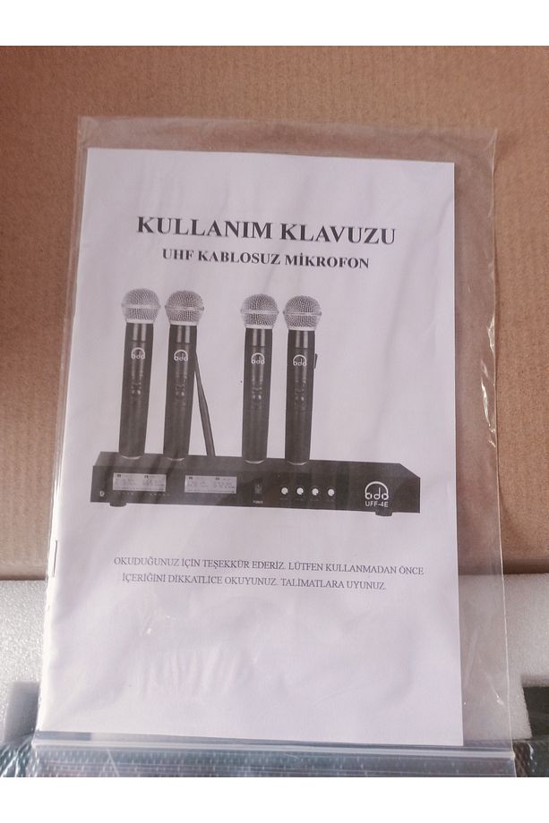 UFF-4E 4 LÜ EL UHF TELSİZ MİKROFON SETİ- 4 LÜ UHF SET - 4
