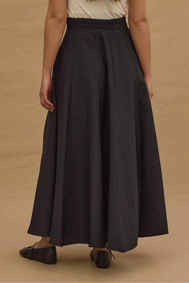 Godeli Maxi Skirt Black