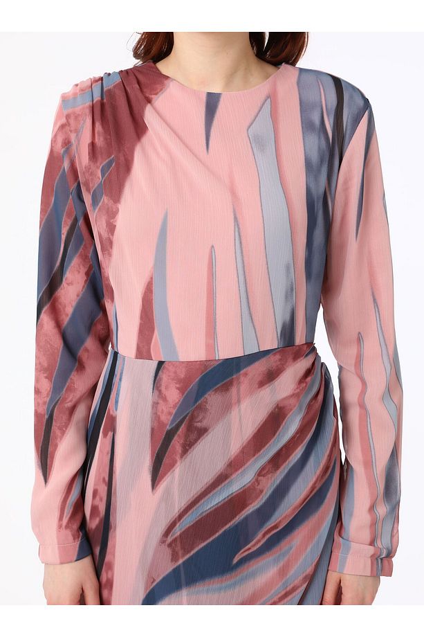 Drape Detaylı Pembe Zebra Desenli Tesettür Elbise- Refka - 6