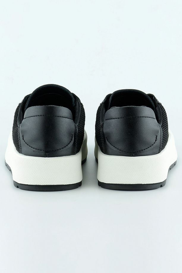 Siyah Yüksek Taban Spor Fileli Harf Detaylı İncili Bağcıklı Platform Sneaker - 3
