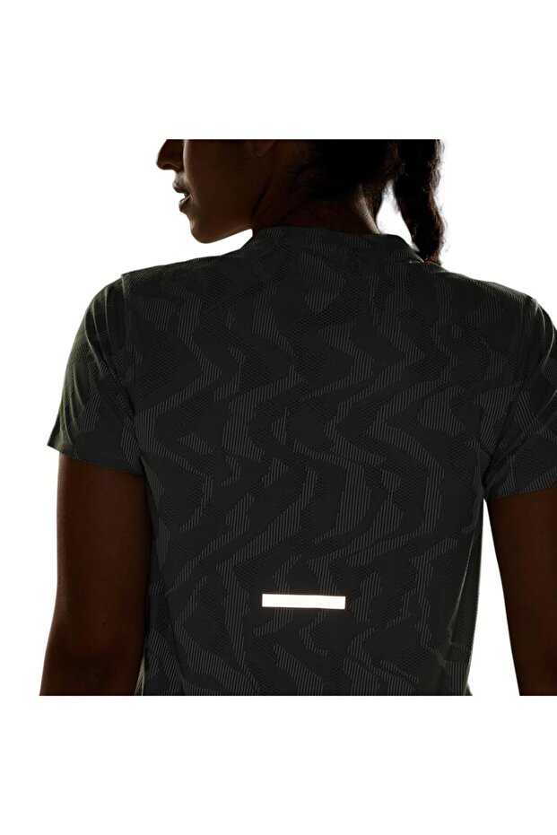 Ultimate Running Engineered Tee CLIMACOOL+ - 4