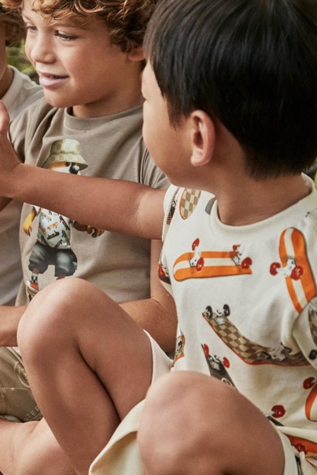 Boy's 3-9 Years Old Skateboard Patterned T-Shirt 3038 Ecru