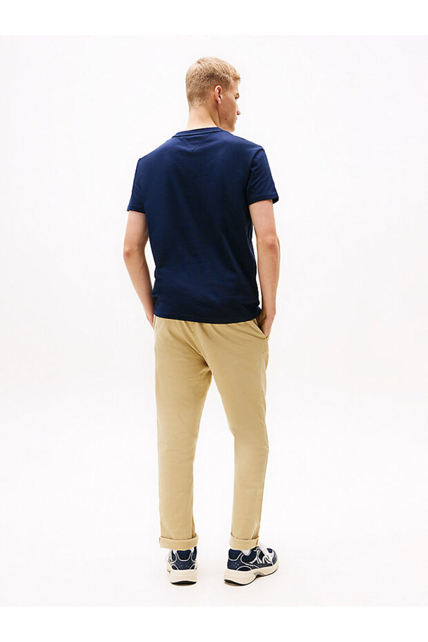TJM REG SIGNTR DNA TEE EXT - 4