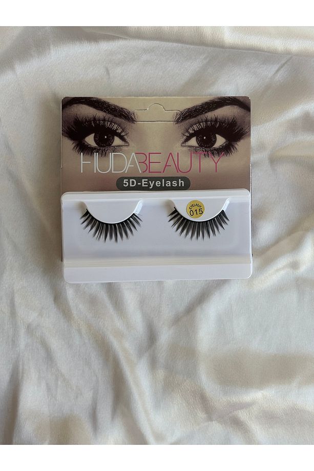 Huda beauty kendiliğinden yapışkanlı takma kirpik - 1