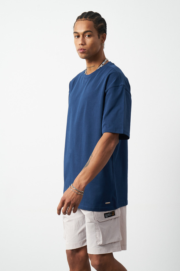 Oversize Stitching Detailed Premium Basic T-Shirt - 3