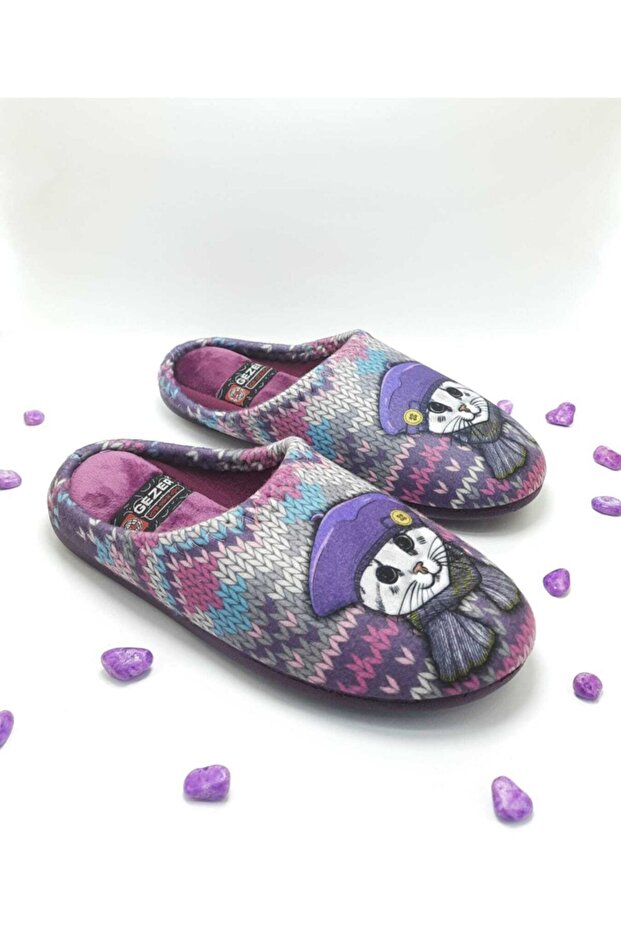 Women's Lilac Cat with Hat Winter Home, Guest Slippers