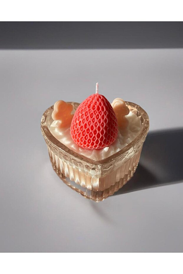 Dev Çilekli Pasta Mum - 1