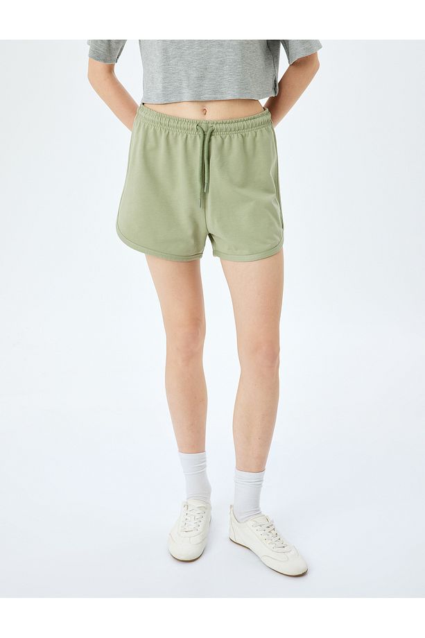 Beli Bağcıklı Oversize Mini Şort - 3