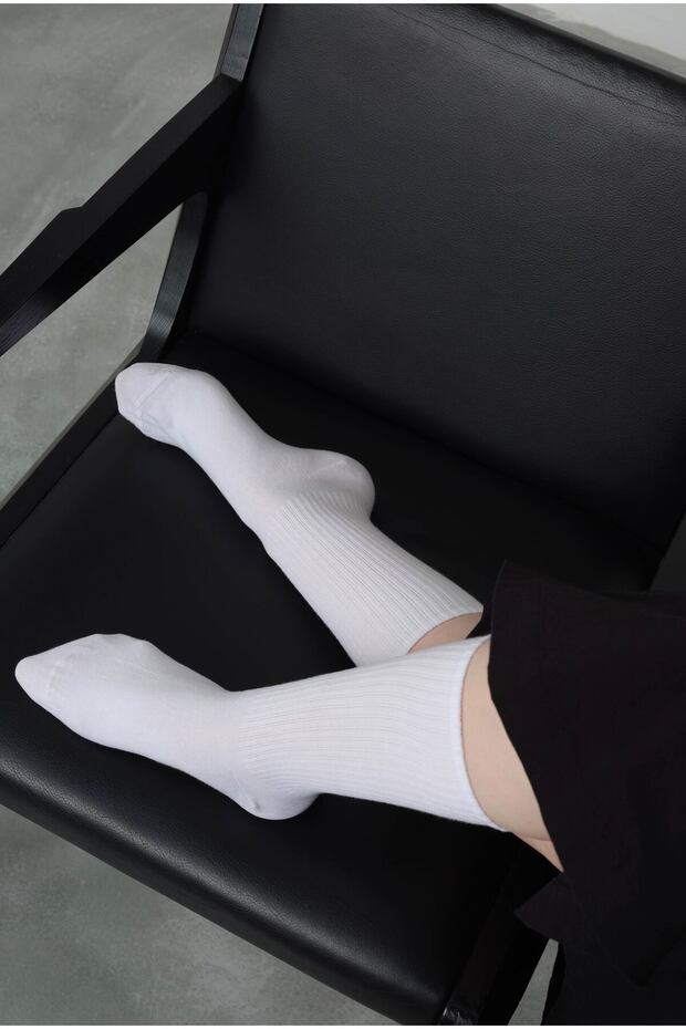 Plain Knitted Socks White - 2
