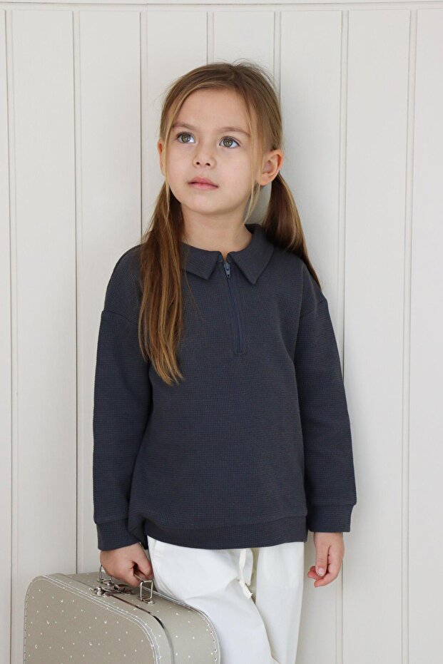 Waffle Theme Sweatshırt - 1