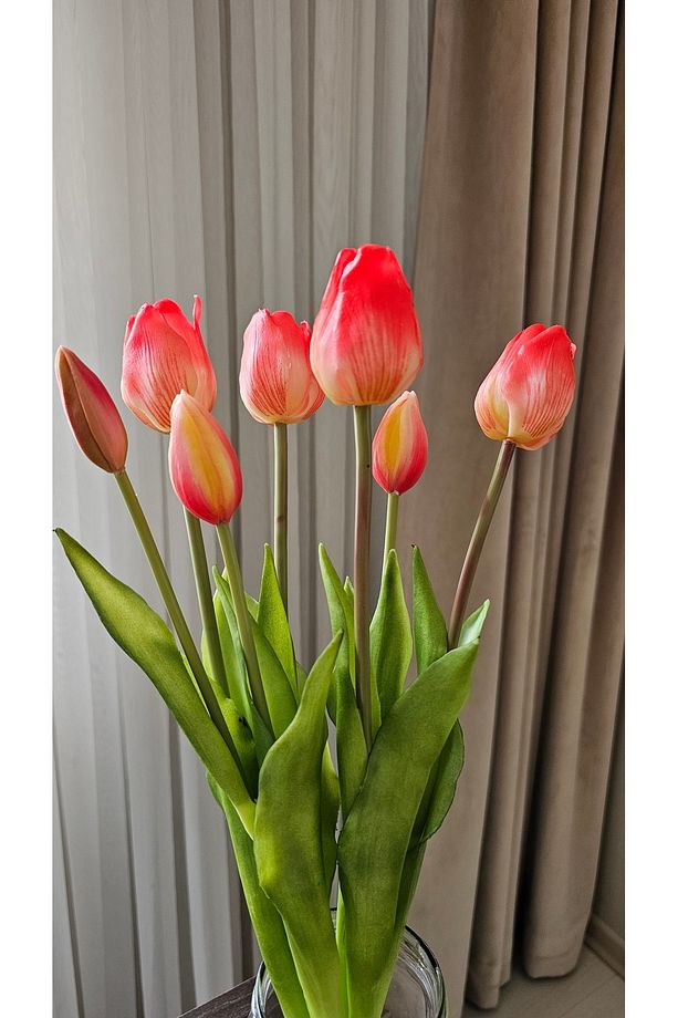 Yapay Çiçek Lale Demet Islak Dokulu Kaliteli Mercan Rengi 45 Cm. 7 Dallı. ( 4 Çiçek 3 Tomurcuk) - 4