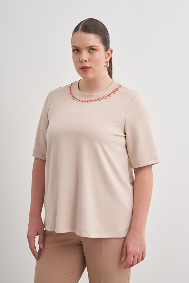 Yakası İşlemeli Örme Kısa Kollu Bluz - 6