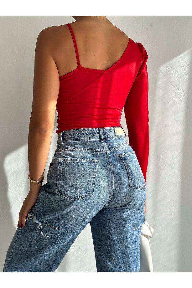 Kadın Kırmızı Tek Kol Askılı Dalgıç Kumaş Crop Bluz - 3