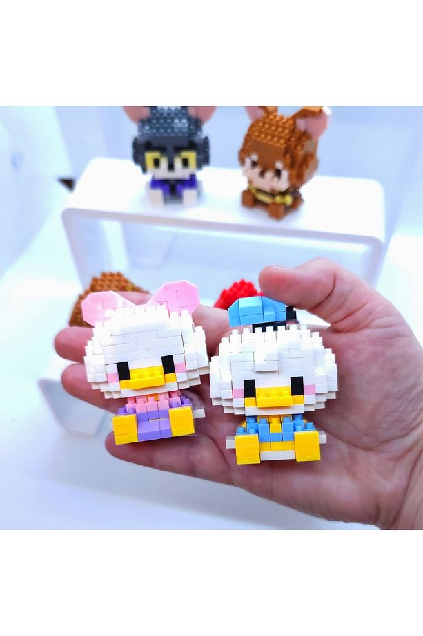 BRİCKS Premium Seri Donald Duck  Daisy Duck Figür Yapı Taşları 2'li Set - 6