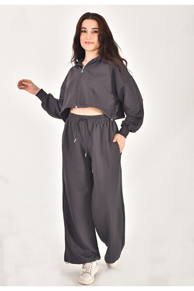 طقم رياضي