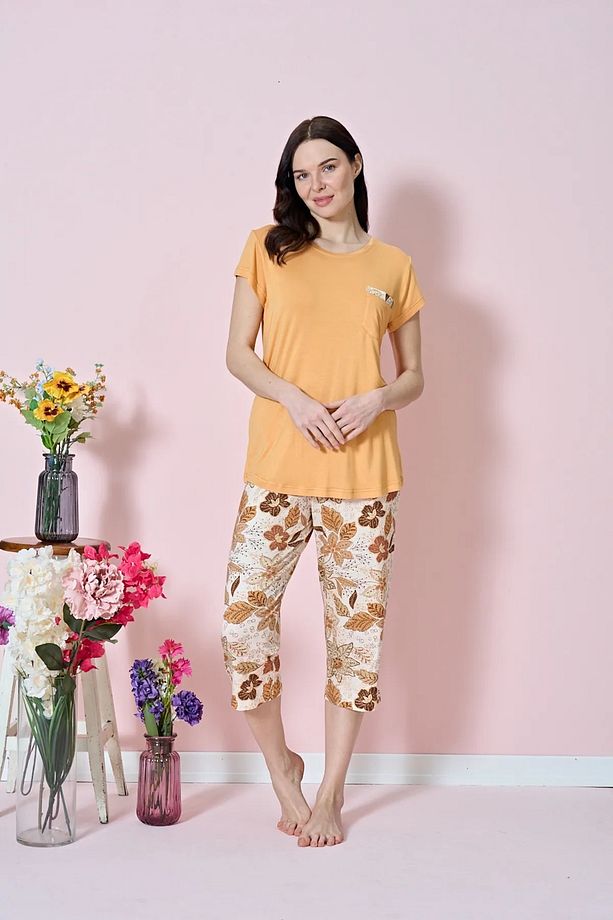 Pamuklu Kadın Kapri Pijama Takımı - 1
