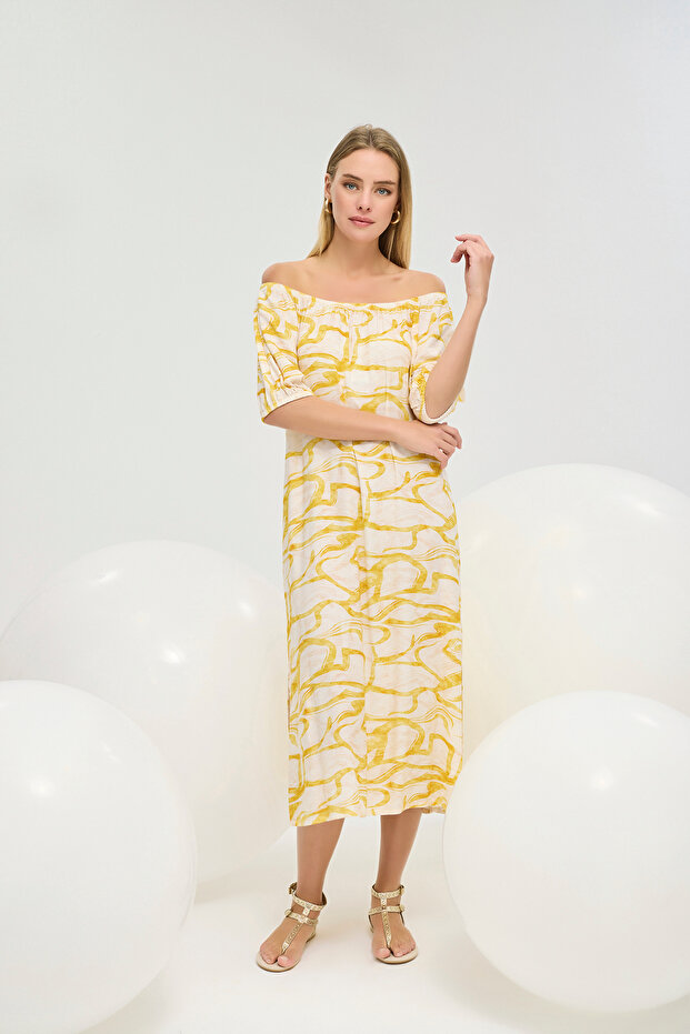 21301 Women's Madonna Collar Long Dress