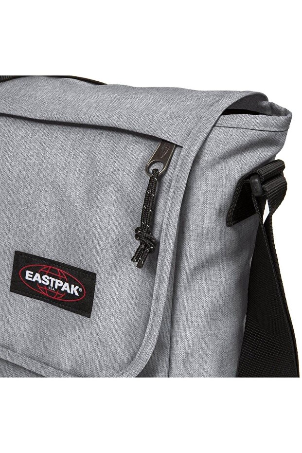 Delegate + Gray Shoulder Bag - 5