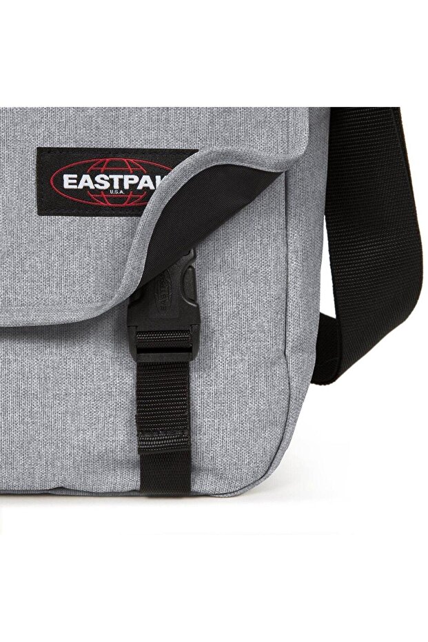 Delegate + Gray Shoulder Bag - 4