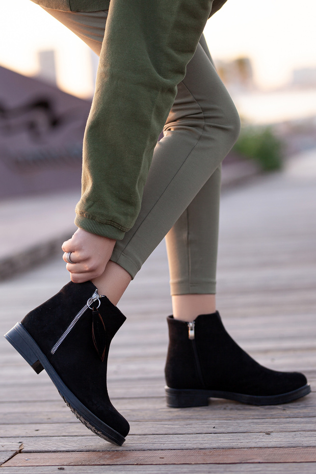 D2005 Günlük Kadın Bot - 5