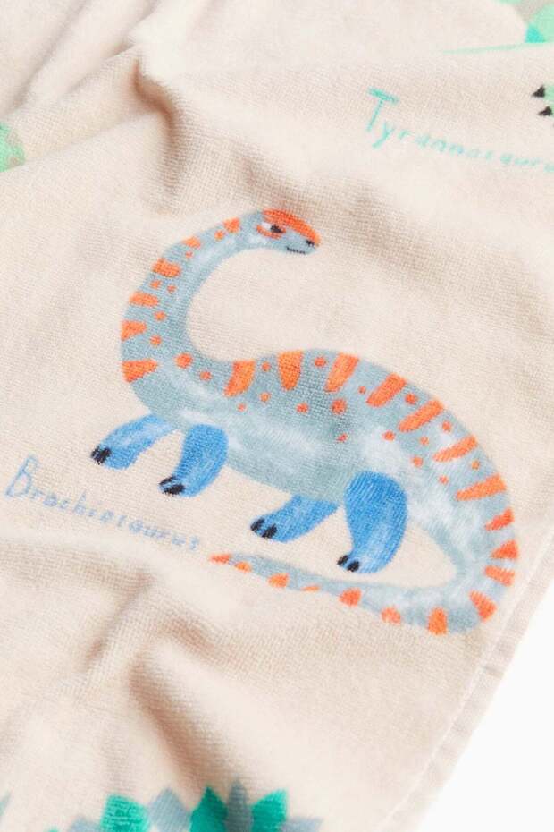 منشفة حمام منقوشة - 2