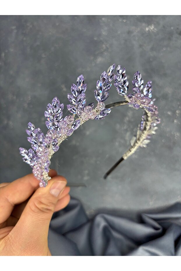 Venus Leaf Patterned Bride and Henna Crown - 5